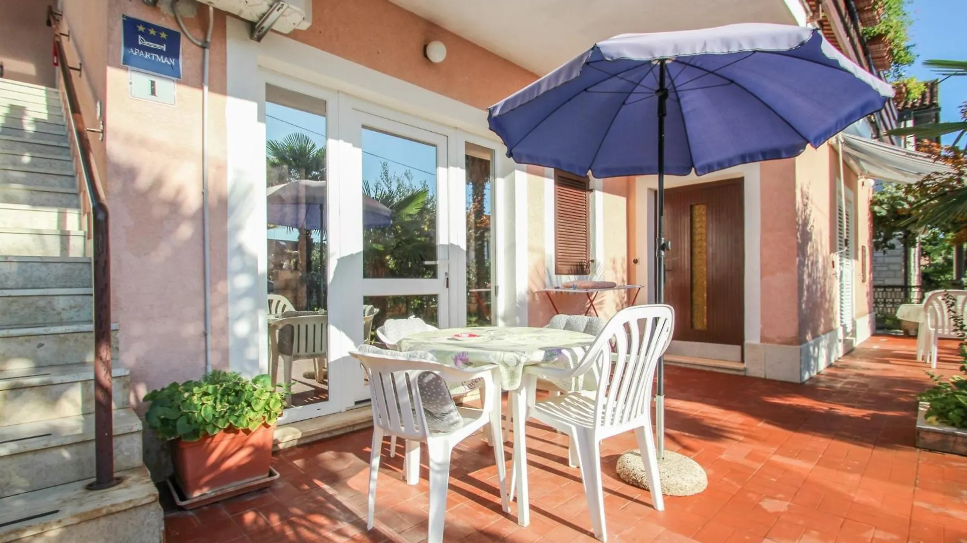 Adila A2 Apartment Novigrad